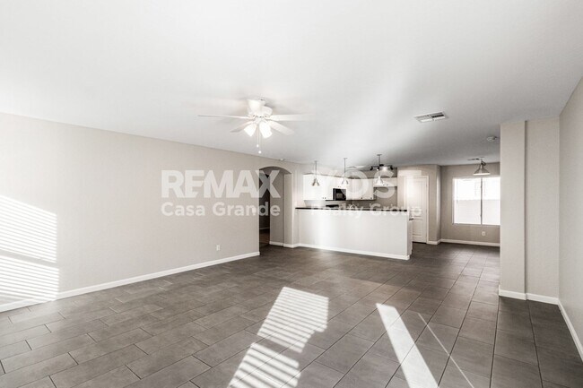 Building Photo - Charming 3 bedroom home in Highland Manor