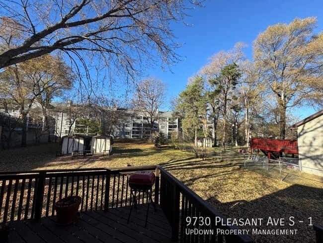 Building Photo - 9730 Pleasant Ave S