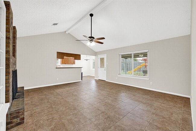 Building Photo - 501 S Travis