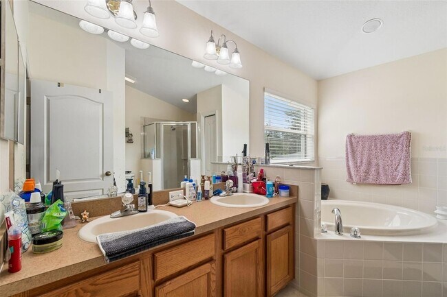 Building Photo - 4017 Langdrum Dr