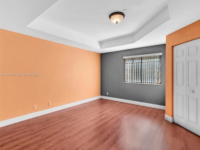 Building Photo - 3878 Tree Top Dr