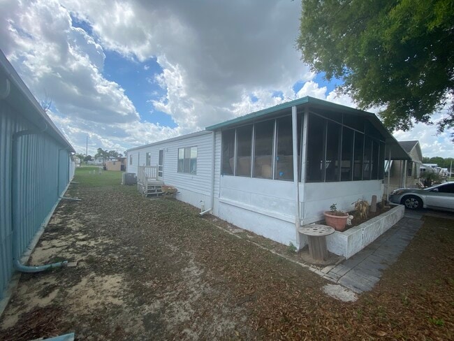 Building Photo - 3233 Illinois Ave