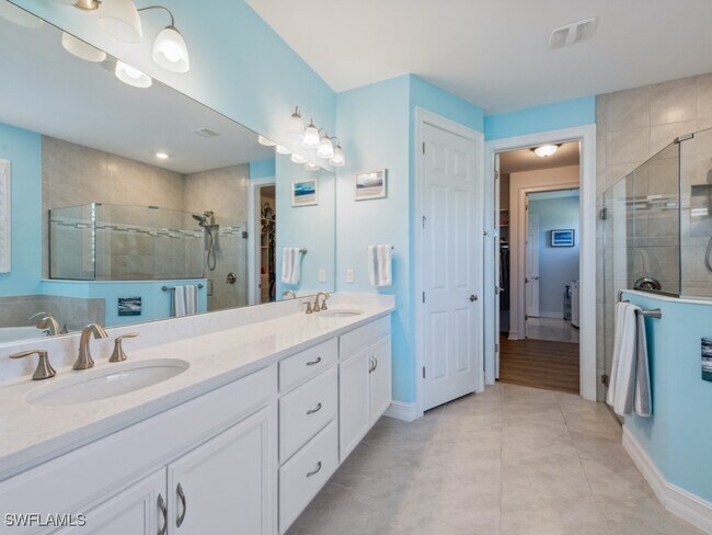 Building Photo - 28001 Longboat Key Run
