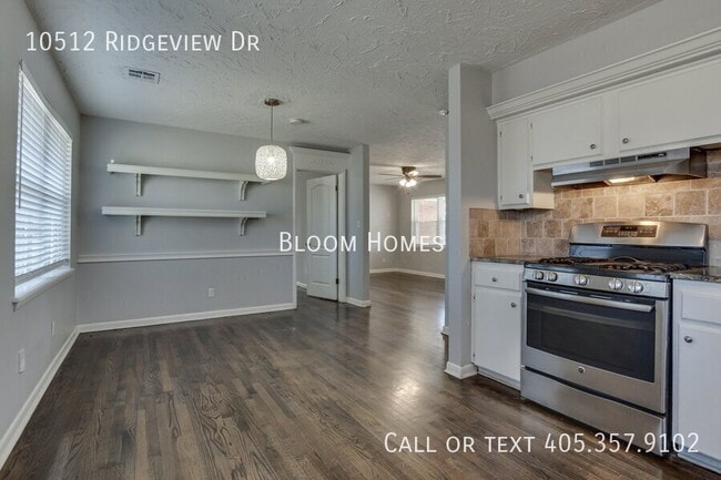 Building Photo - 10512 Ridgeview Dr