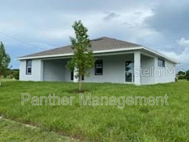 Building Photo - 290 Overbrook St