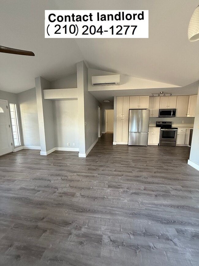 Building Photo - 100 N Laelua Pl