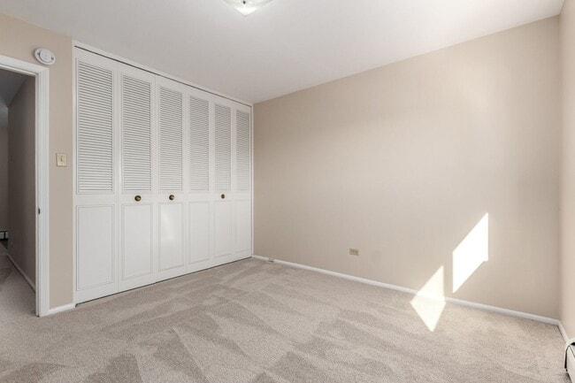 Building Photo - 830 20th St