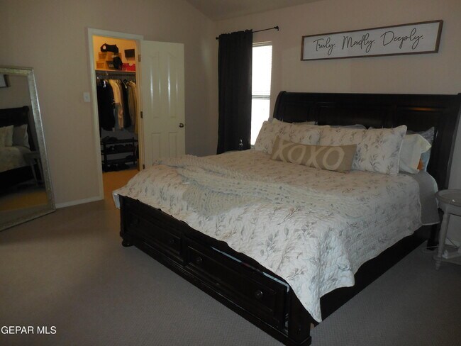 Building Photo - 12572 Paseo Lindo Dr