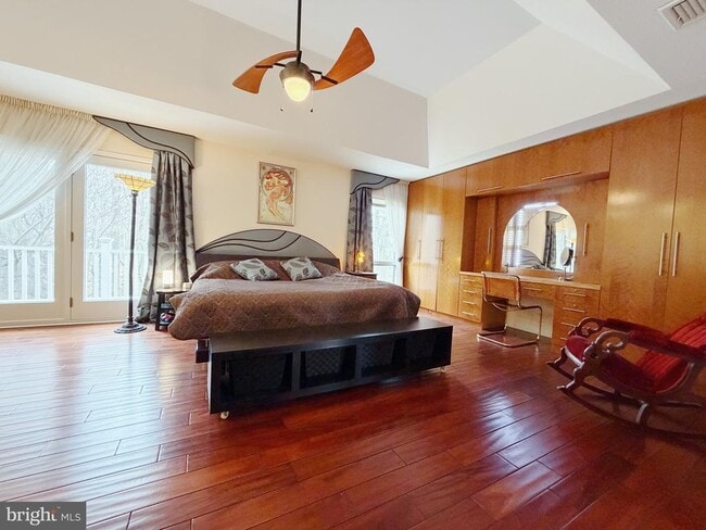 Building Photo - 1317 Mettler Rd