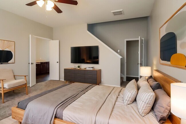 Building Photo - 8610 Sunny Gallop Dr