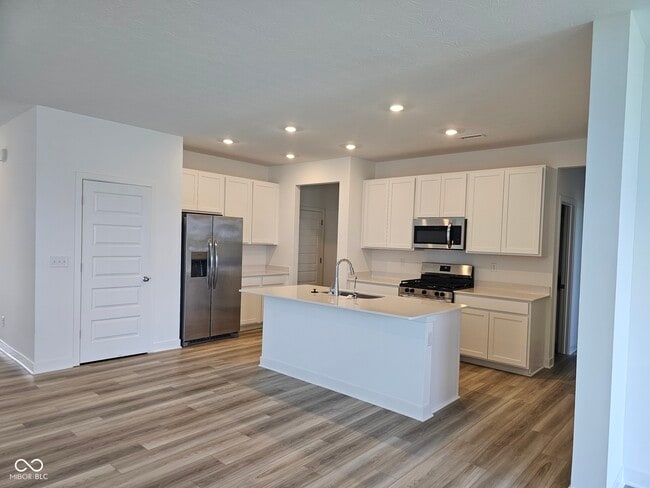 Building Photo - 6870 Teder Crk Ln