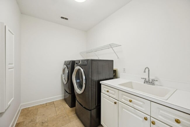 Building Photo - 112 Indian Hammock Ln