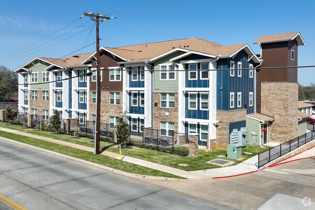 Primary - Lydle Ridge Apartments