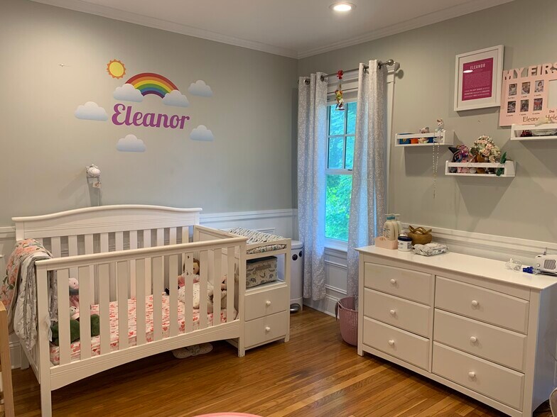 Building Photo - 1045 Adams St