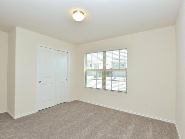 Building Photo - 21712 Gallus Dr