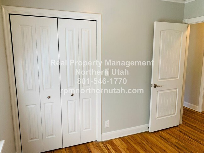 Building Photo - Beautiful 4 Bed 2 Bath Ogden Home Coming S...