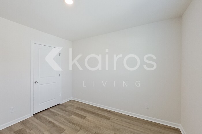 Building Photo - 125 Inez Ave