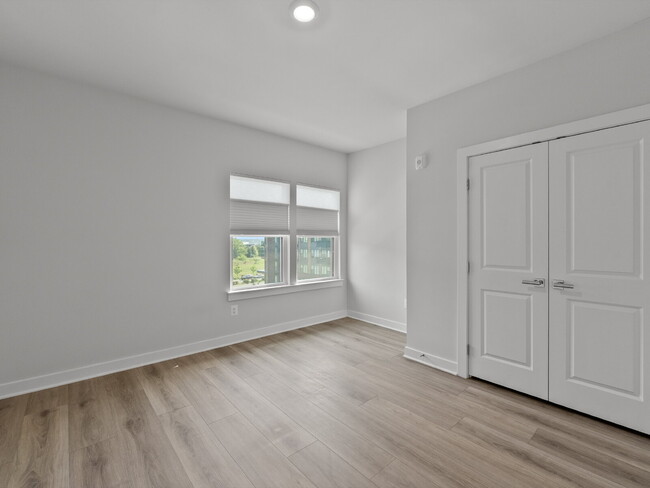 Building Photo - 12865 Mosaic Pk Wy