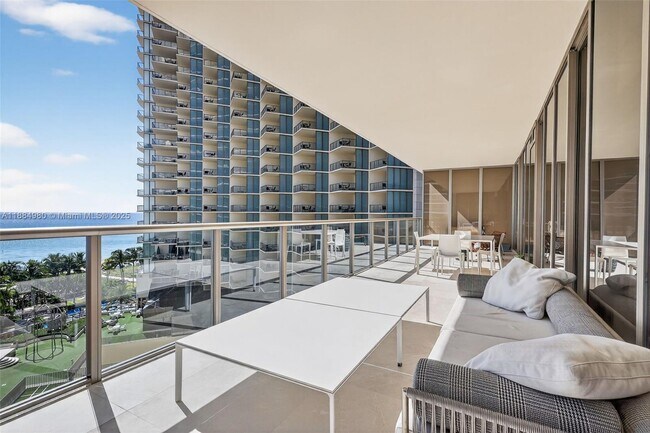Building Photo - 9705 Collins Ave