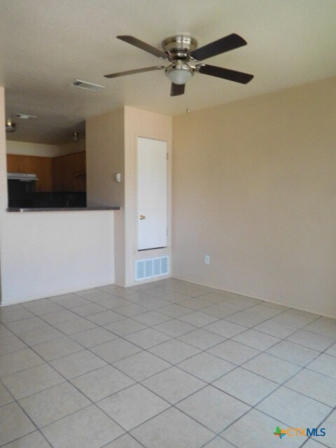 Building Photo - 4303 Alan Kent Dr