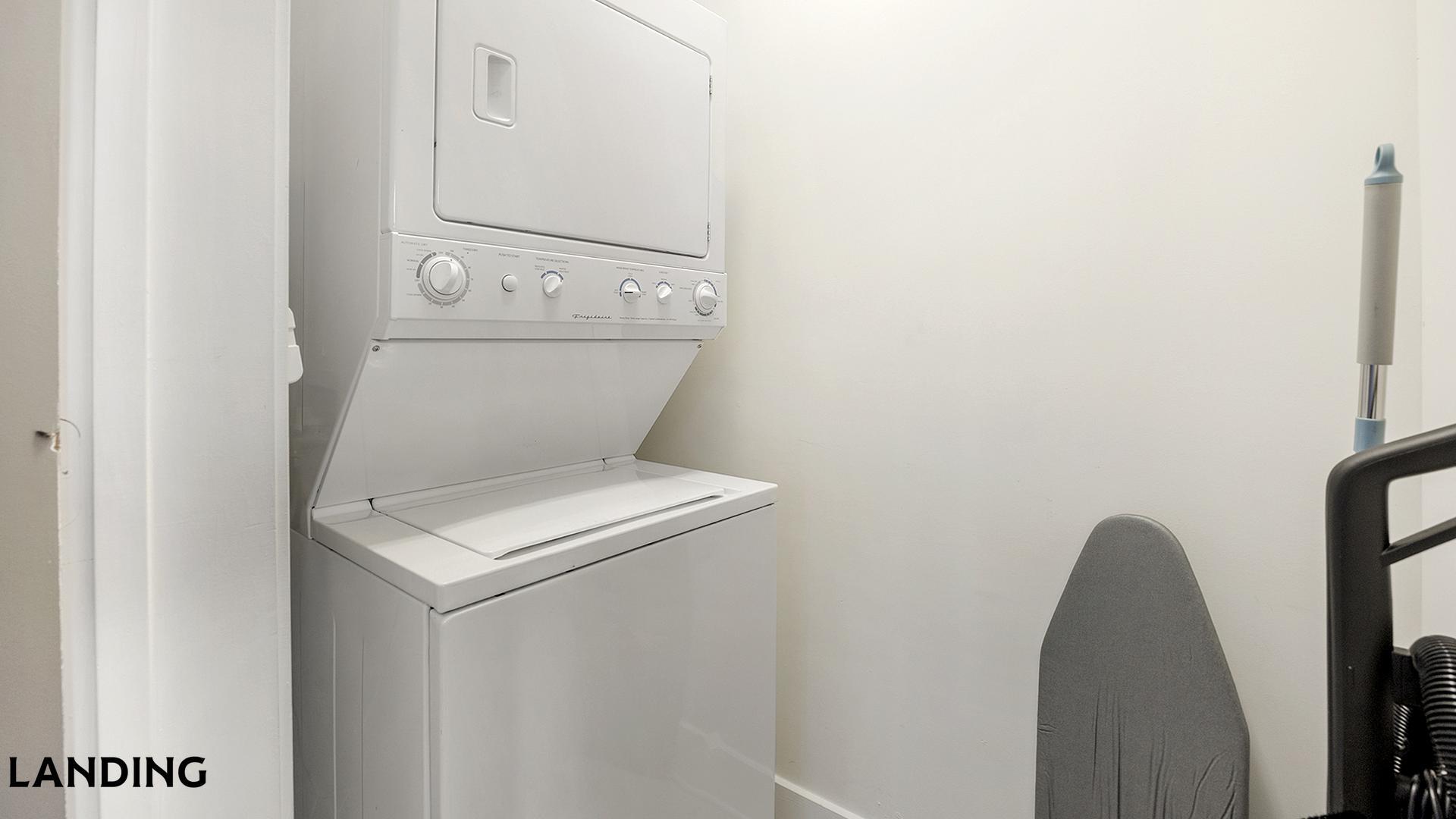 Building Photo - 1820 E Broad St