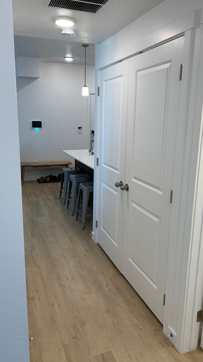 Building Photo - APT D307