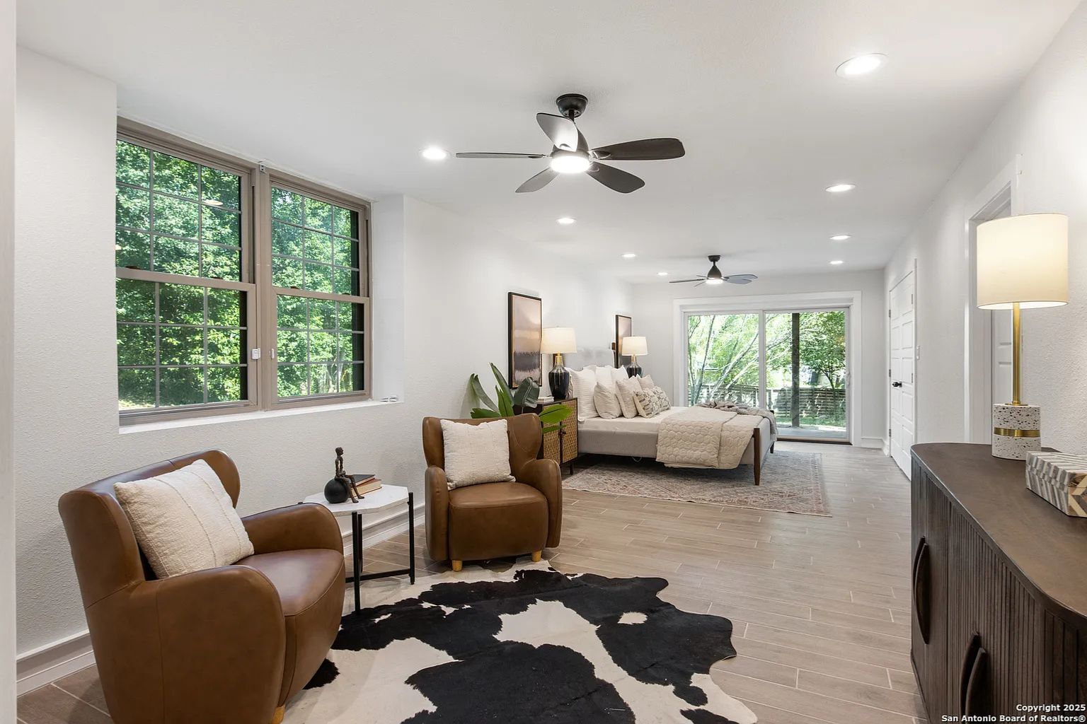 Building Photo - 123 E Brandon