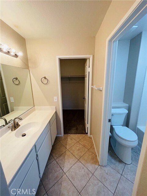 Building Photo - 26331 Arboretum Way