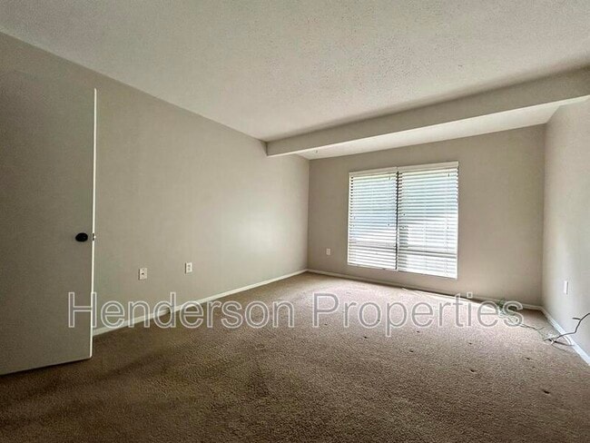 Building Photo - 5024 Sardis Rd