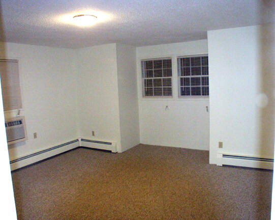 Building Photo - 86 Beacon St