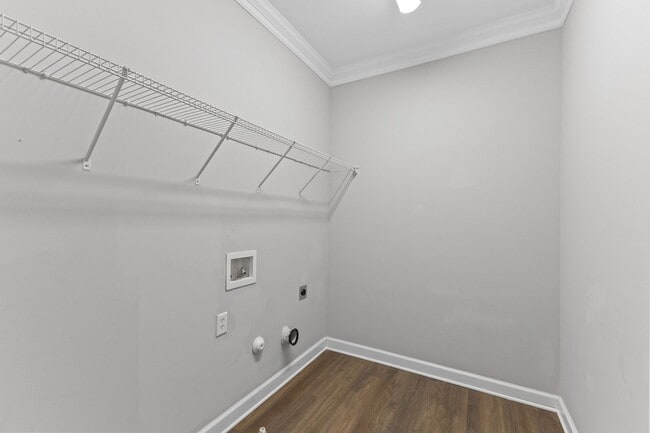 Building Photo - **3bd/2.5ba Townhome in Magnolia Woods**