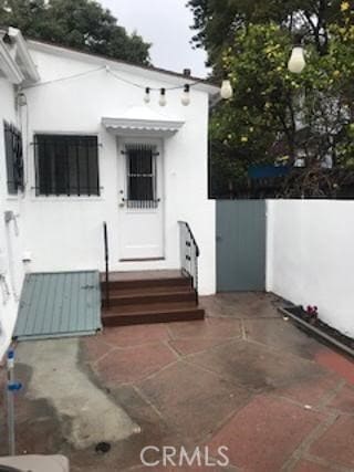 Building Photo - 1236 N Fuller Ave