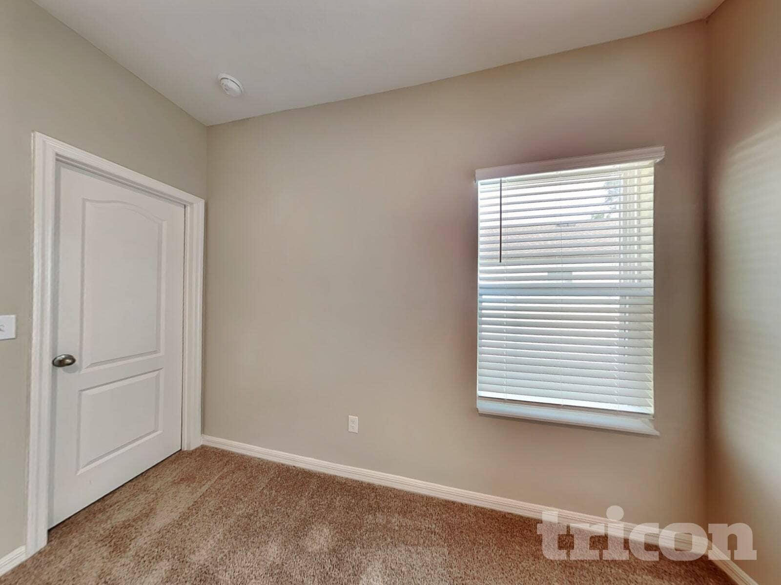 Building Photo - 151 Sailors Landing Ct