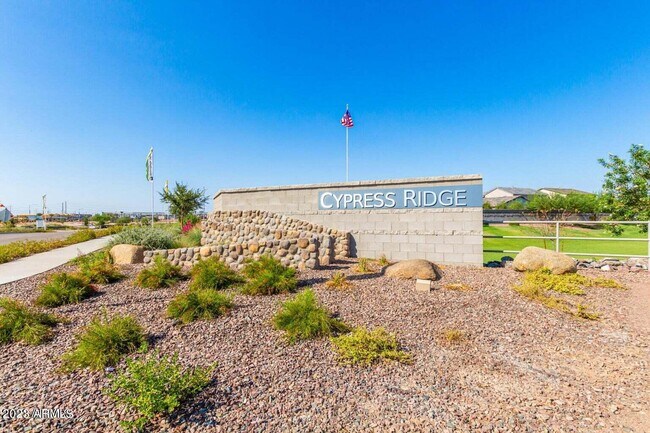 Building Photo - 5750 W Raymond St