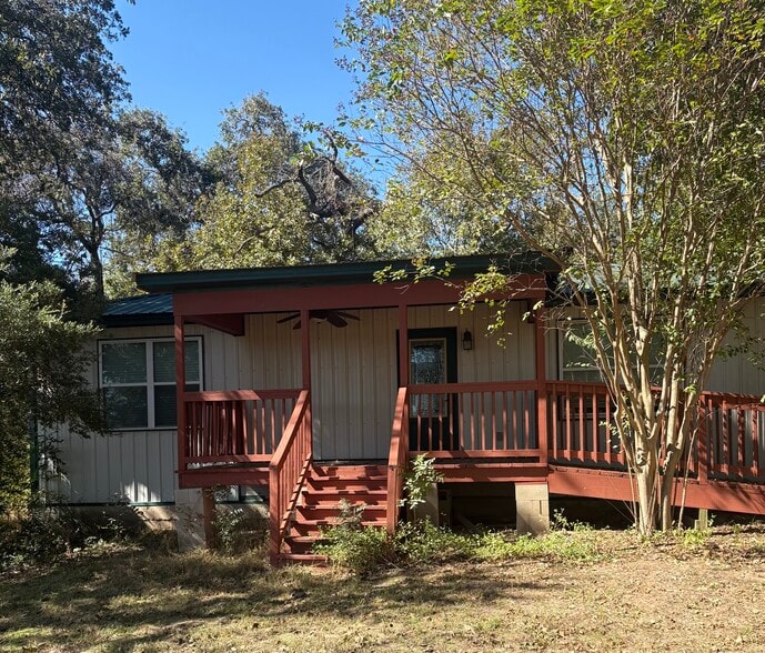 Building Photo - 189 County Road 332