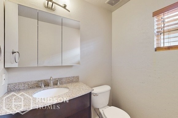 Building Photo - NOW AVAILABLE! - 12541 W Bloomfield Rd, El...