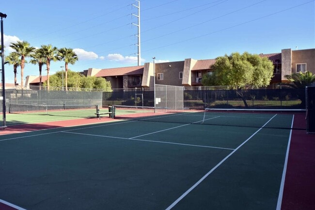 Building Photo - Gated Community | Close To The Strip | 2nd Floor Unit