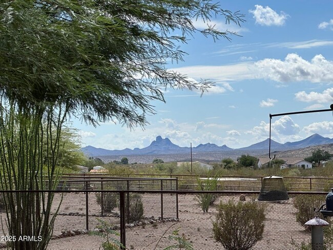 Building Photo - 35665 Caballero Dr