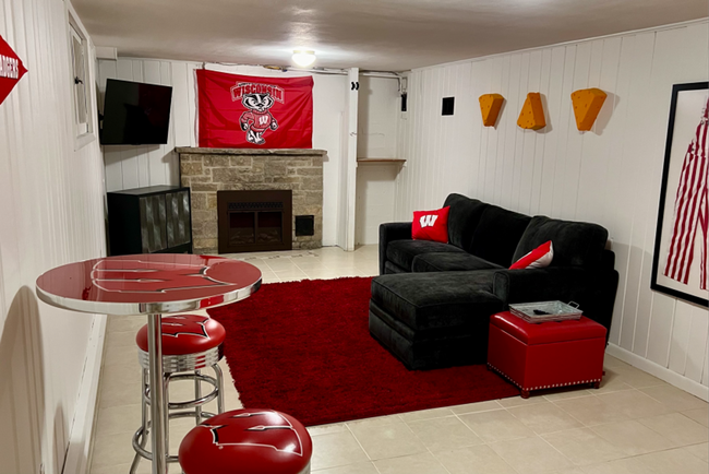 Building Photo - Charming 2 Bed 2 Bath House in the Heart of Madison - Fully Furnished!