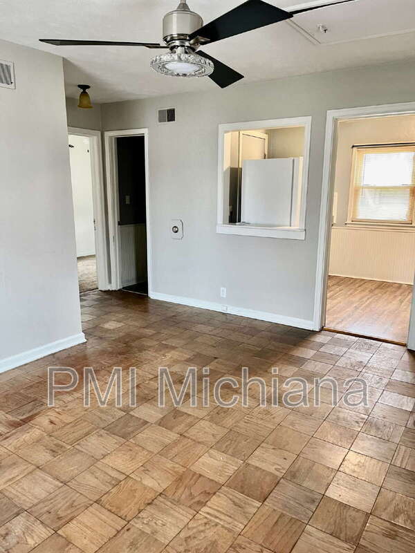 Building Photo - 19770 Kern Rd