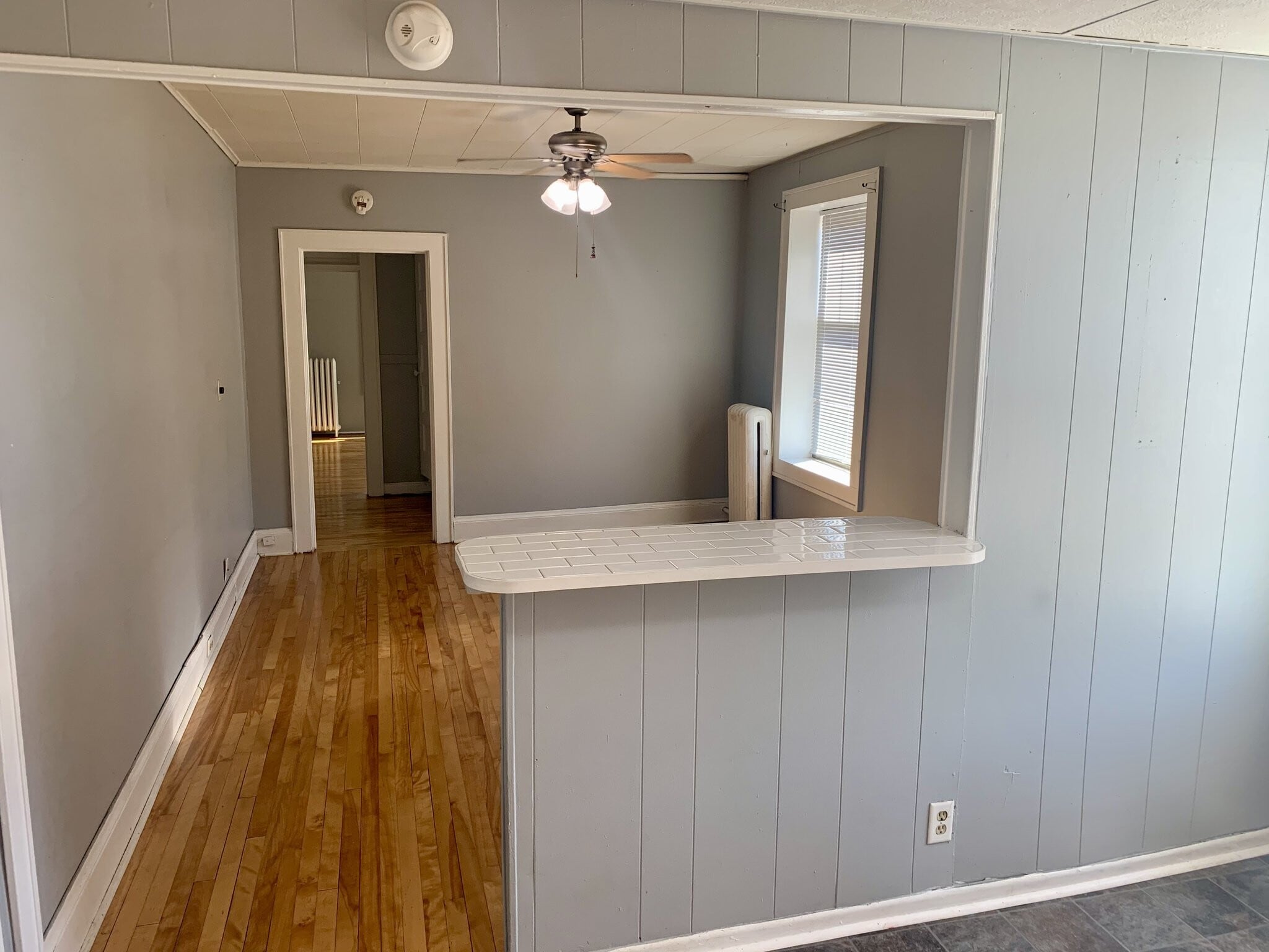 Building Photo - 105 3rd Ave