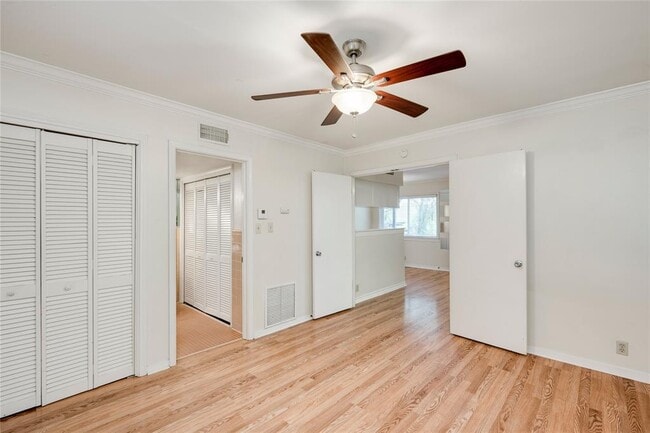 Building Photo - 1511 Shoal Creek Blvd