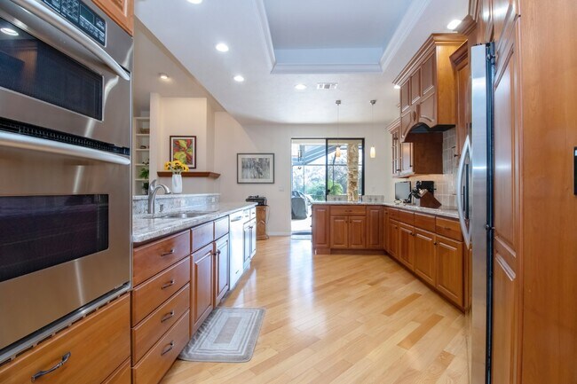 Building Photo - Palm Aire Fully Furnished Rental