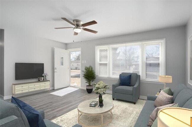 Building Photo - Fantastic 3bd/1ba home! Coming soon!