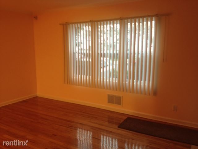 Building Photo - 4 br, 2 bath House - 152 Walton Ave