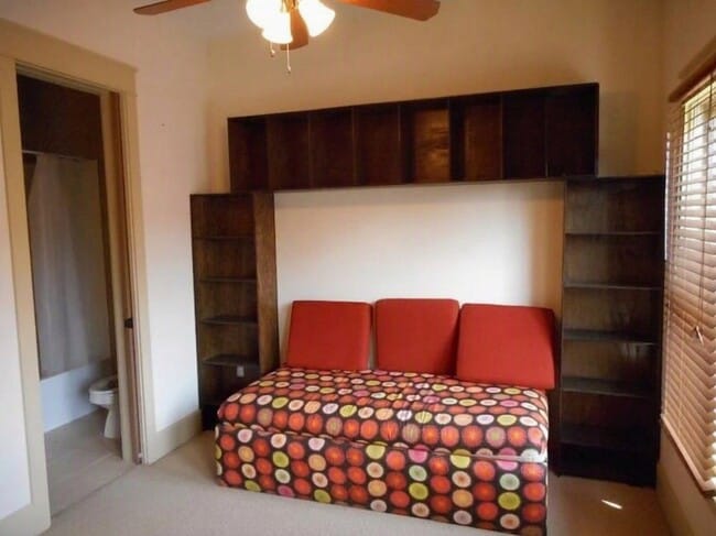 Building Photo - 4712 Dogwood Aly