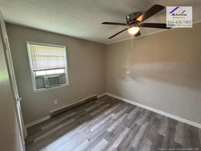 Building Photo - 6604 Carloway Dr