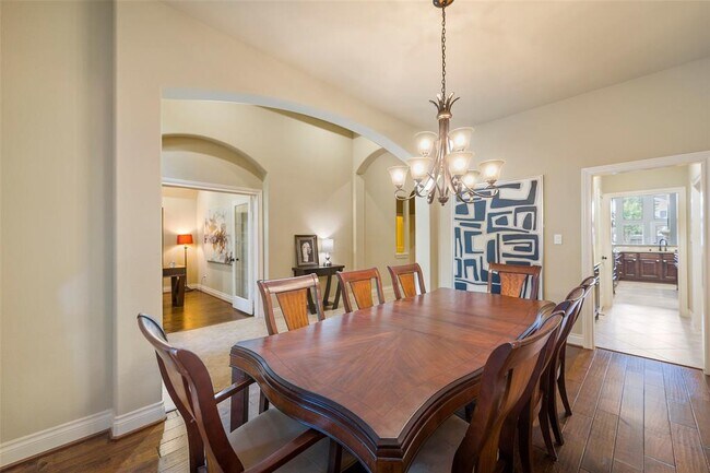 Building Photo - 27930 Colonial Point Dr