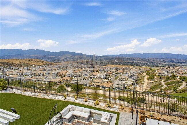 Building Photo - 17952 Spire Ct