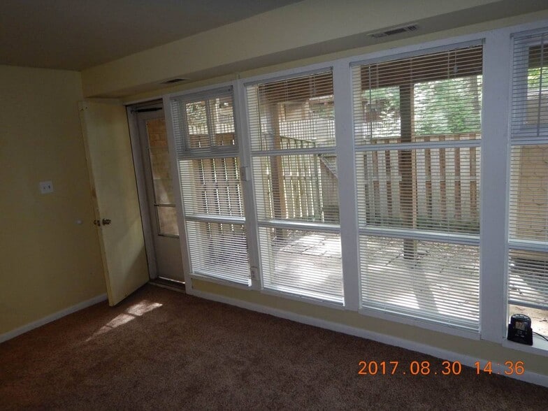 Bedroom 4 - 4422 Forest Glen Ct